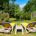 Semesterbostad Les D'hestia La Salvetat-sur-Agout